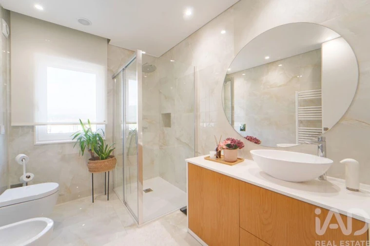 Moradia T4 para Venda em Darque Foto 26