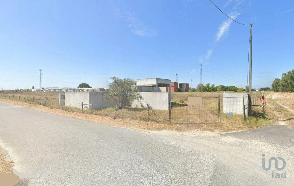 Terreno para Venda em Samora Correia Foto 1