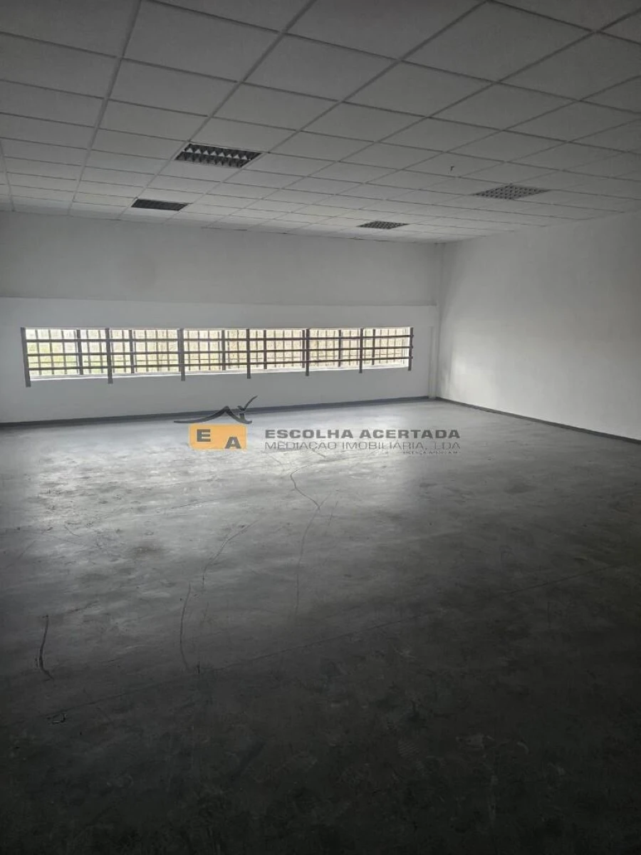 Armazém para Venda em Perafita, Lavra e Santa Cruz do Bispo Foto 6