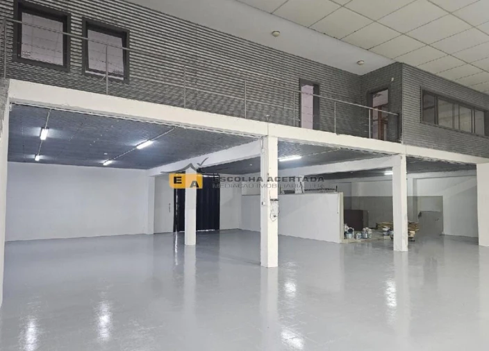 Armazém para Venda em Perafita, Lavra e Santa Cruz do Bispo Foto 2