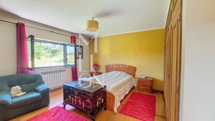 Moradia T4 para Venda em Ervedal e Vila Franca da Beira Foto 6