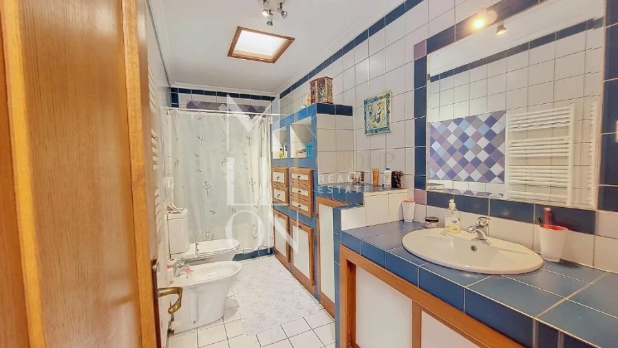 Moradia T4 para Venda em Ervedal e Vila Franca da Beira Foto 13