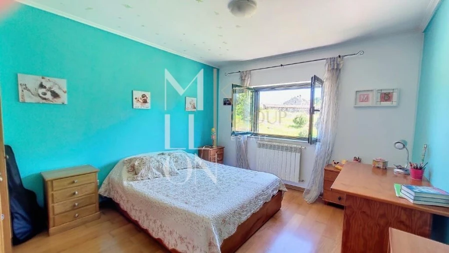 Moradia T4 para Venda em Ervedal e Vila Franca da Beira Foto 9