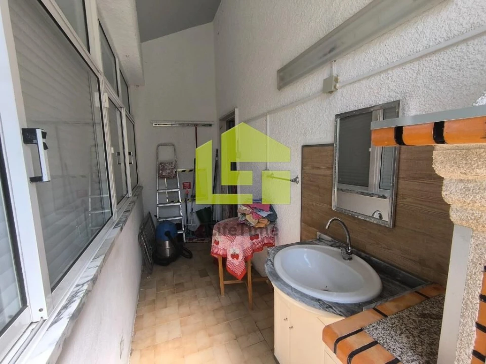 Moradia T5 para Venda em Sebal e Belide Foto 24