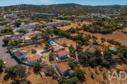 Moradia T4 para Venda em São Brás de Alportel