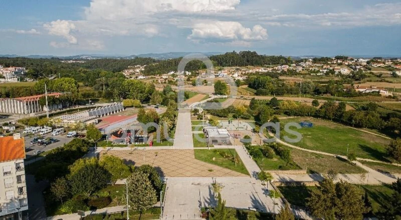 Terreno para Venda em Salreu Foto 9