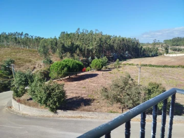 Apartamento T3 para Venda em Parceiros e Azoia