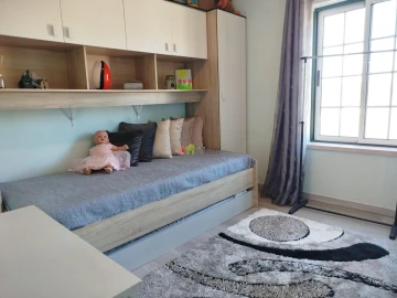 Apartamento T3 para Venda em Parceiros e Azoia