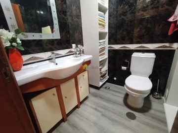 Apartamento T3 para Venda em Parceiros e Azoia