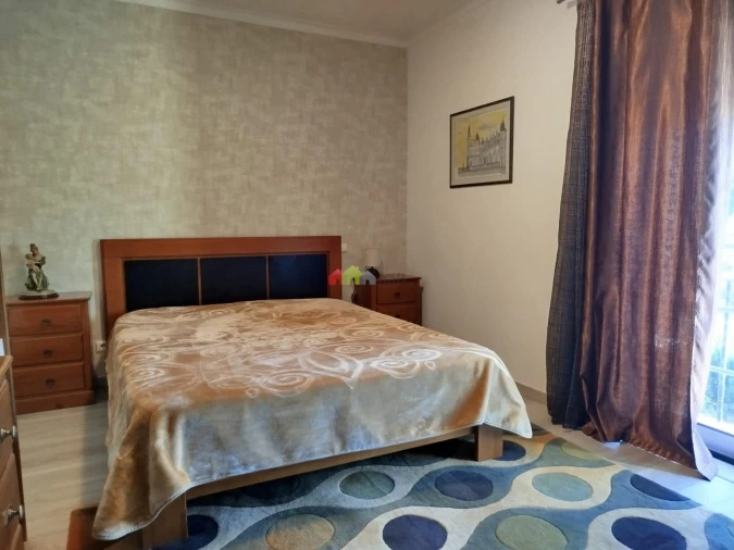 Apartamento T3 para Venda em Parceiros e Azoia Foto 26