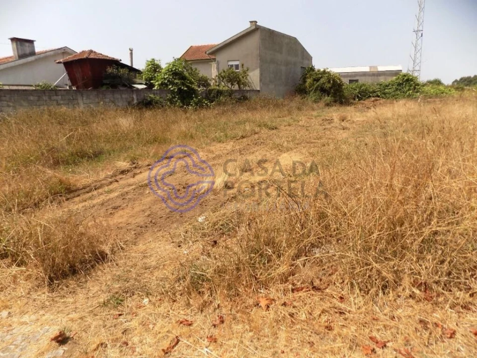 Terreno para Venda em Anta e Guetim Foto 3