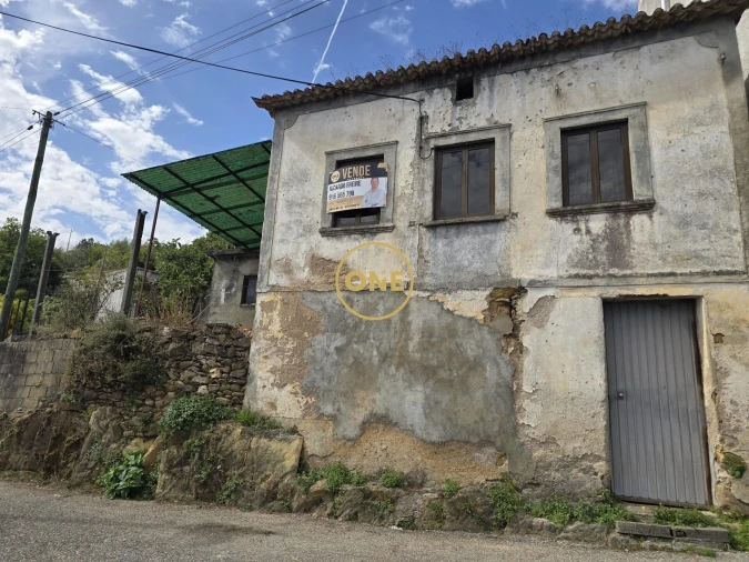 Moradia T3 para Venda em Lorvão