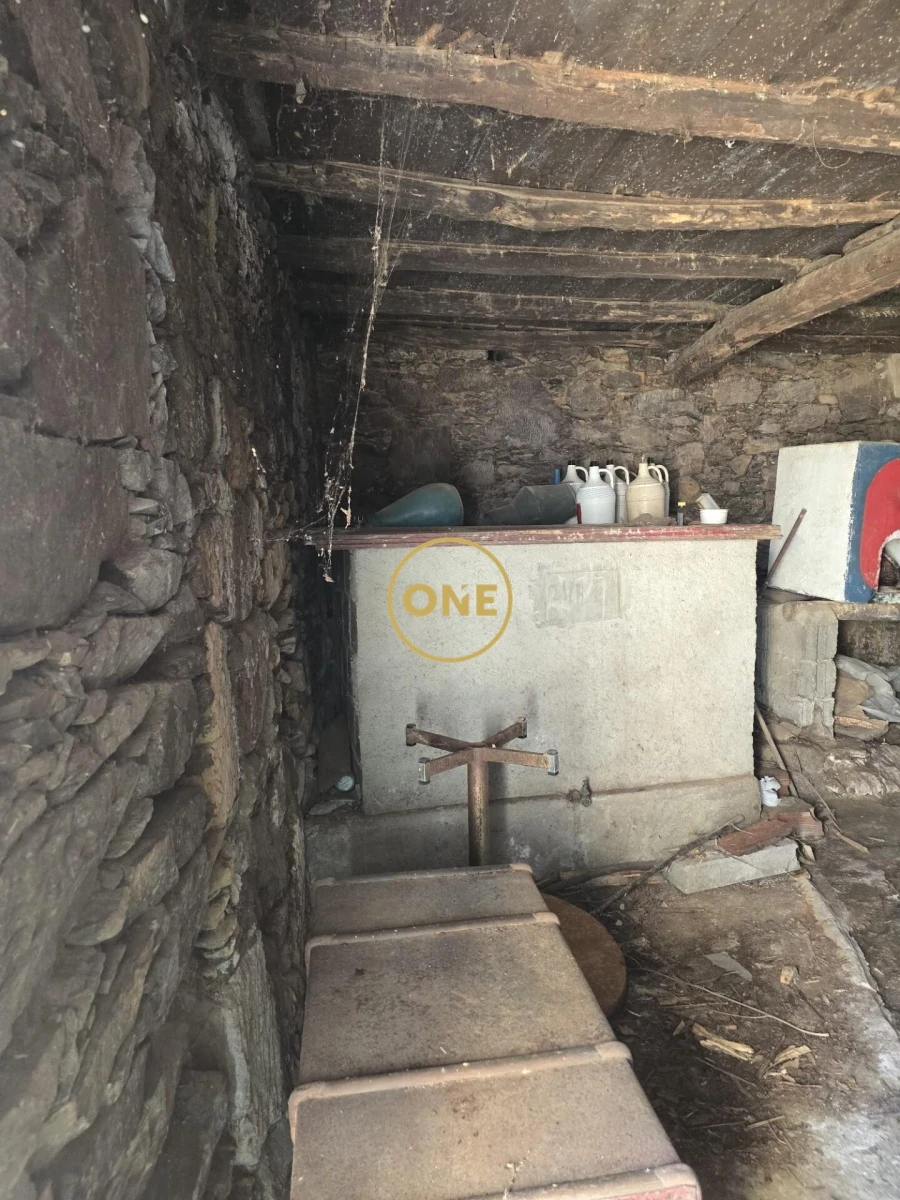 Moradia T3 para Venda em Lorvão Foto 8