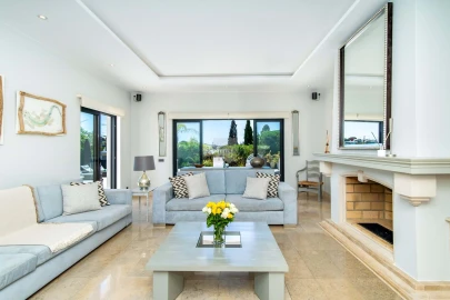 Moradia T5 para Venda em Loule (São Clemente)