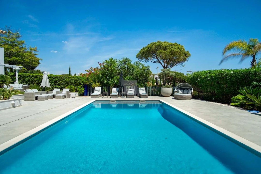 Moradia T5 para Venda em Loule (São Clemente) Foto 8