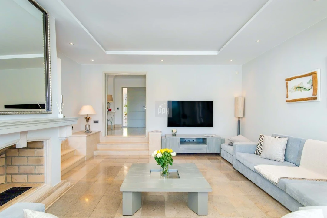 Moradia T5 para Venda em Loule (São Clemente) Foto 13