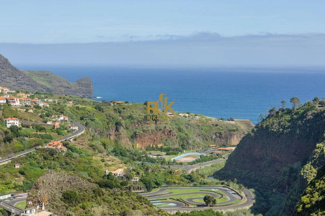 Moradia T5 para Venda em Faial Foto 12