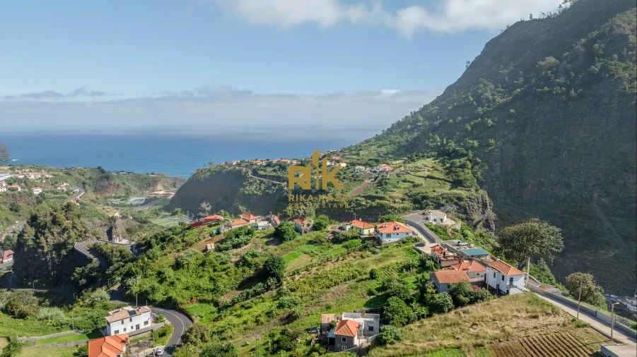 Moradia T5 para Venda em Faial Foto 27