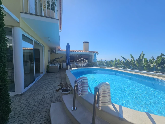 Moradia T3 para Venda em Arco da Calheta Foto 45