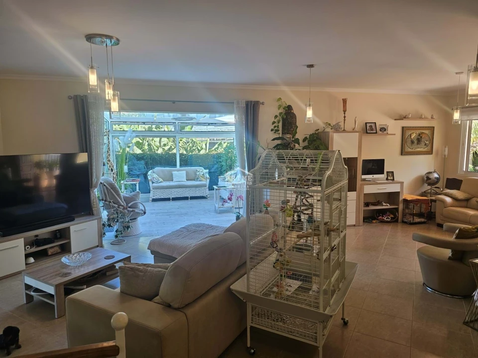 Moradia T3 para Venda em Arco da Calheta Foto 15