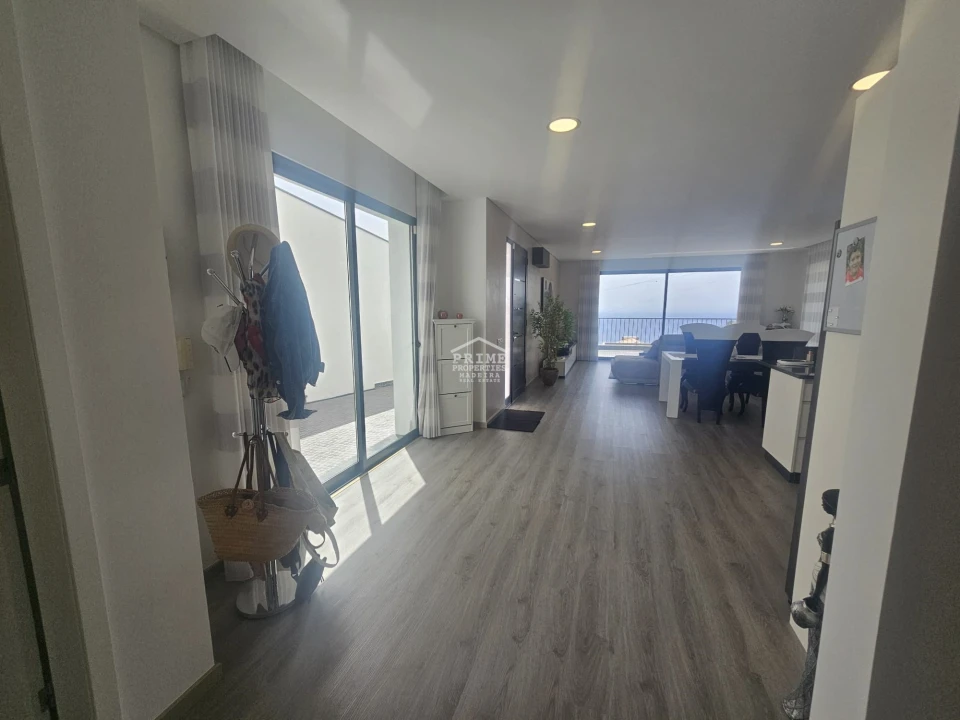 Moradia T4 para Venda em Ribeira Brava Foto 8