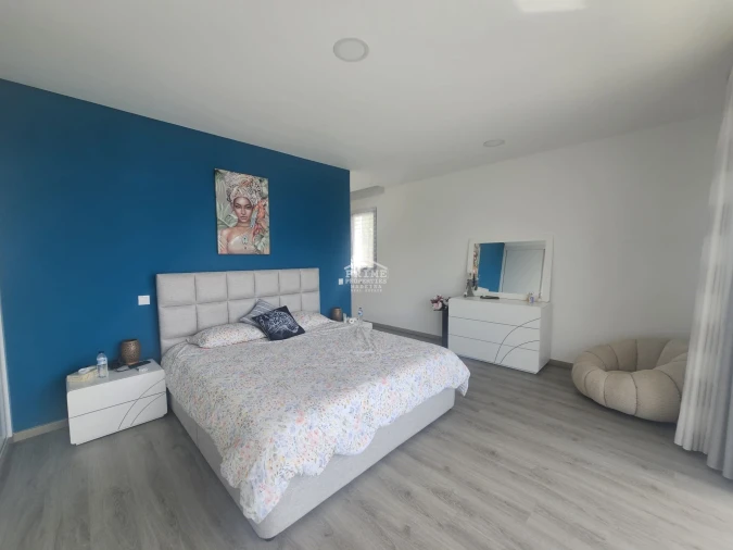 Moradia T4 para Venda em Ribeira Brava Foto 24