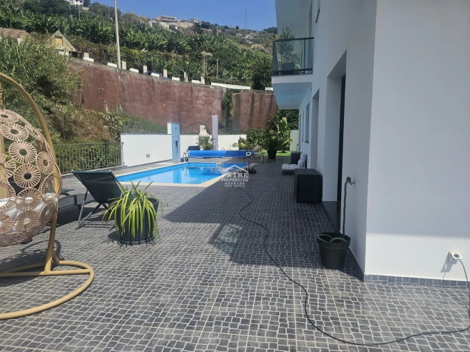 Moradia T4 para Venda em Ribeira Brava Foto 31