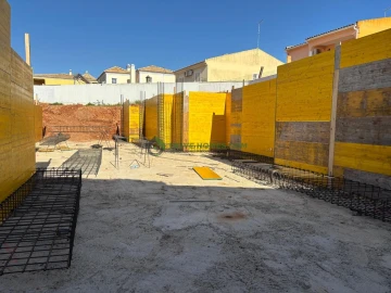 Moradia T4 para Venda em Loule (São Clemente)