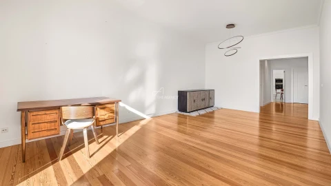Apartamento T3 para Venda em Santa Maria Maior