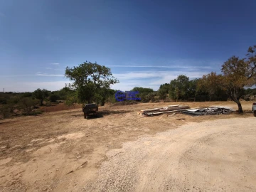 Terreno para Venda em Silves