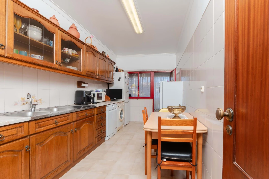 Apartamento T3 para Venda em Odivelas Foto 13
