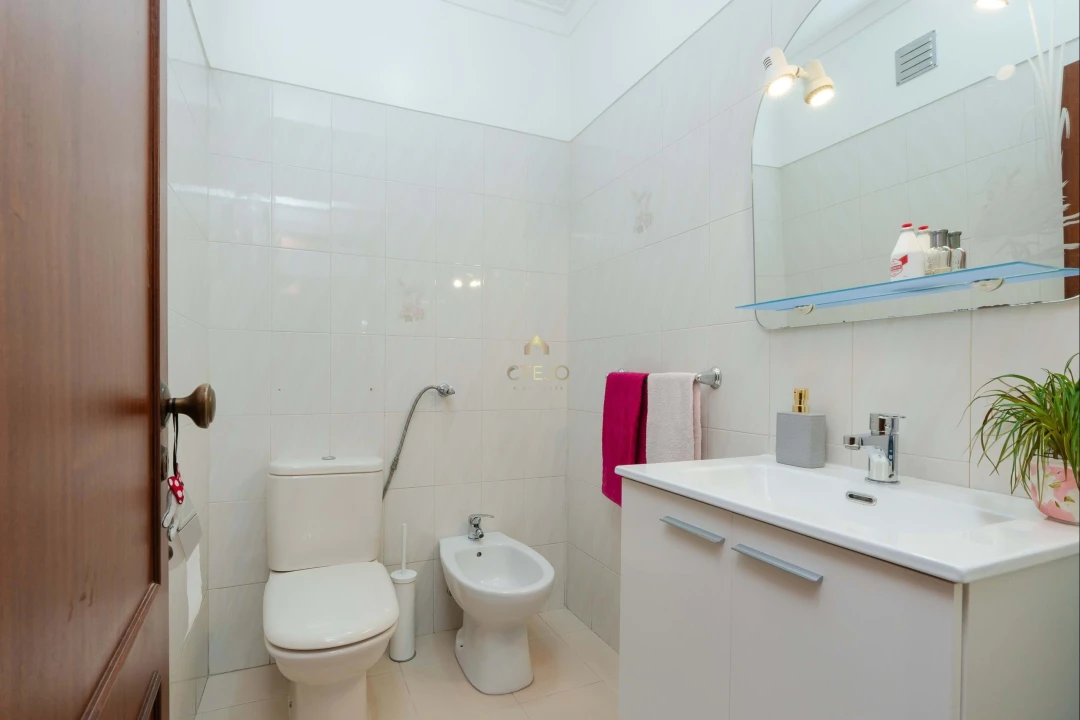 Apartamento T3 para Venda em Odivelas Foto 17