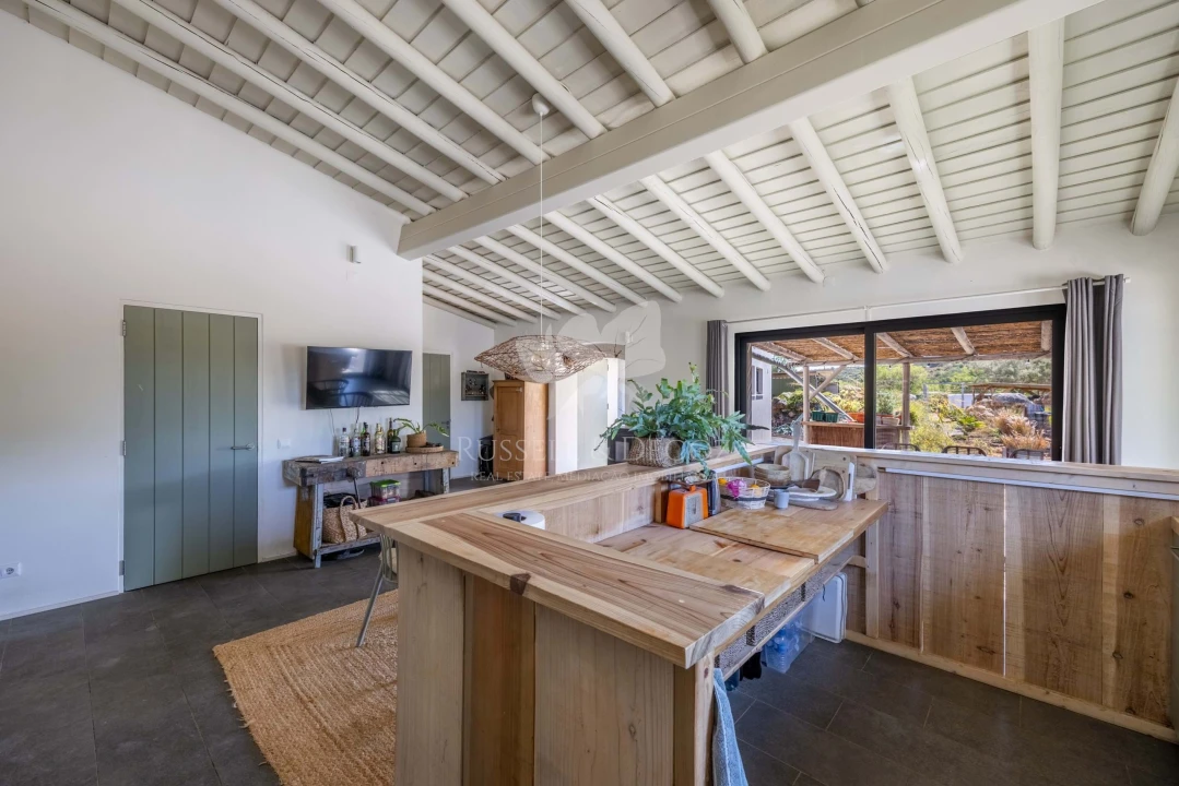 Quinta T3 para Venda em Santa Catarina da Fonte do Bispo Foto 7