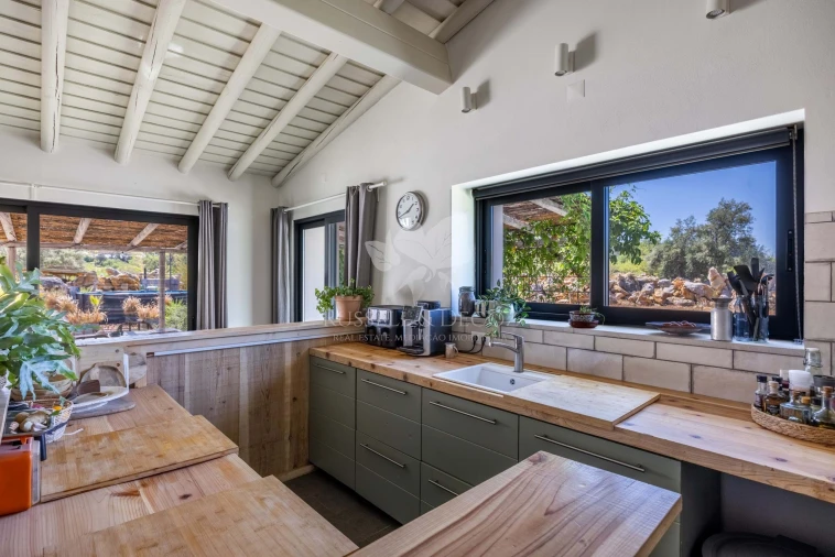 Quinta T3 para Venda em Santa Catarina da Fonte do Bispo Foto 5