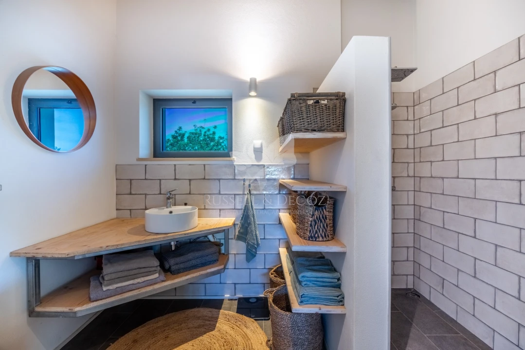 Quinta T3 para Venda em Santa Catarina da Fonte do Bispo Foto 10