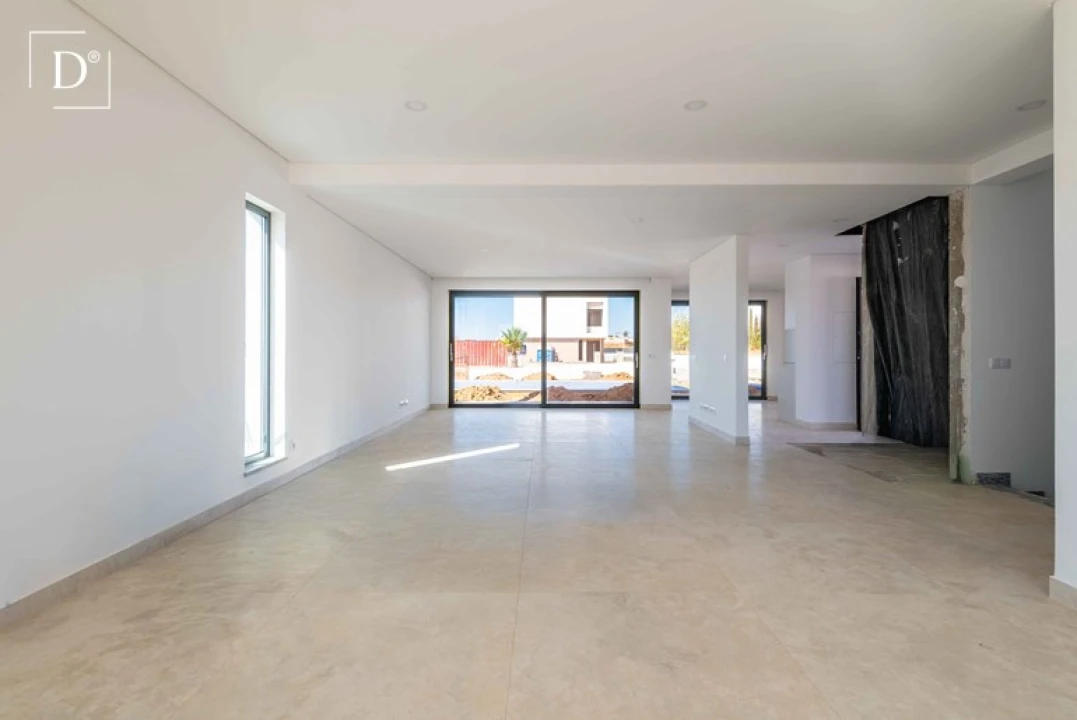 Moradia T4 para Venda em Silves Foto 30