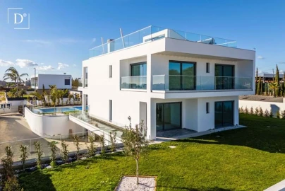 Moradia T4 para Venda em Silves
