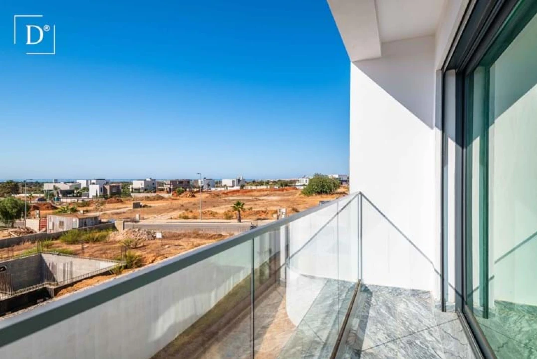 Moradia T4 para Venda em Silves Foto 15