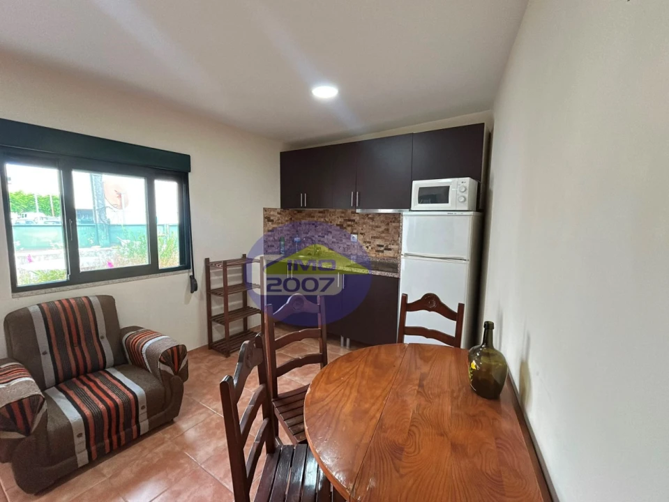 Moradia T2 para Venda em Fiães Foto 5