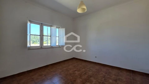 Moradia T4 para Venda em Poceirão e Marateca