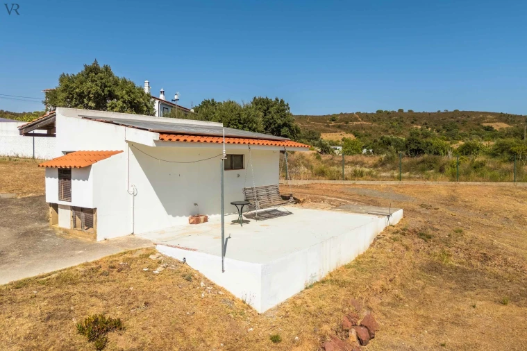 Moradia T4 para Venda em São Bartolomeu de Messines Foto 28