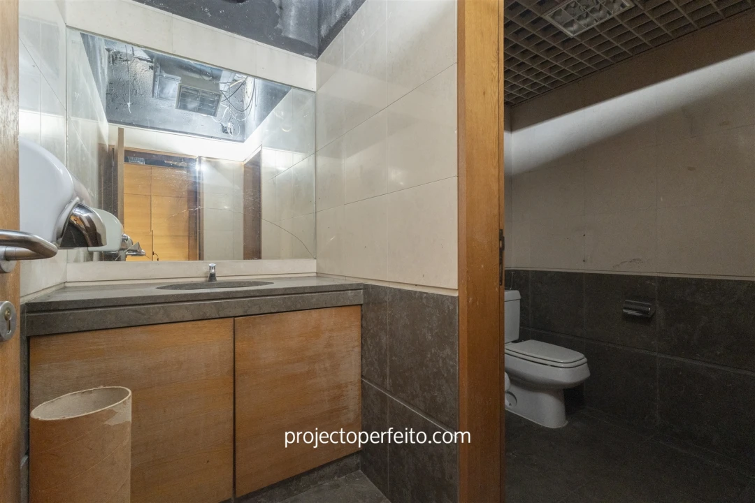 Loja para Venda em Cortegaça Foto 10