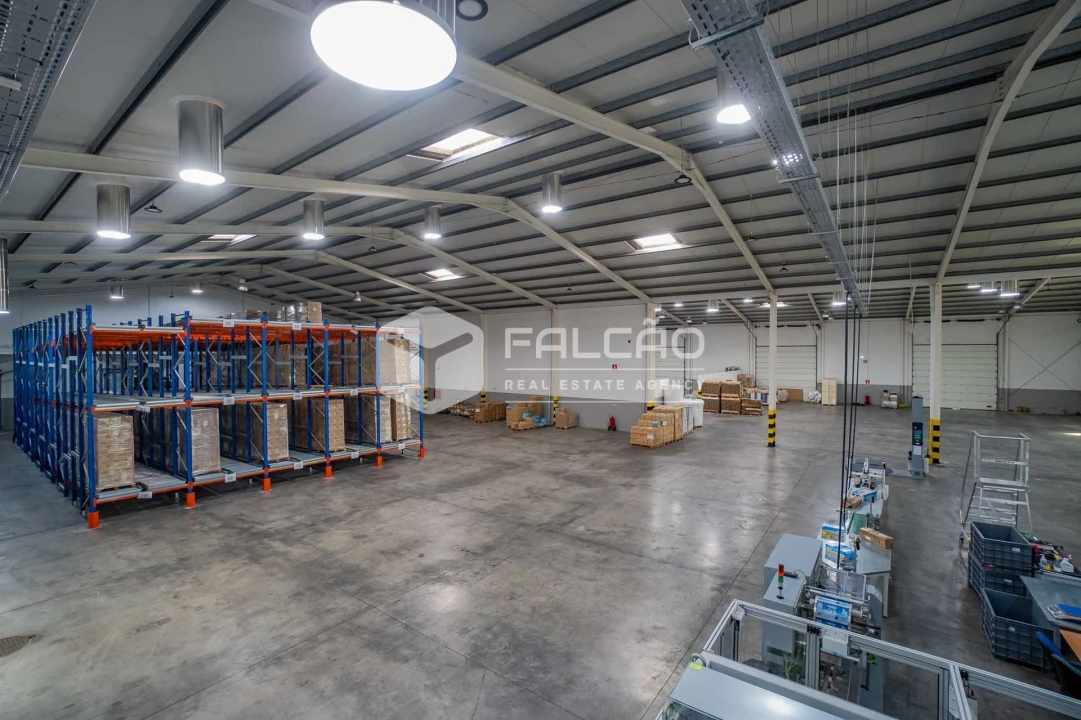 Armazém para Arrendamento em Romeira e Várzea Foto 27