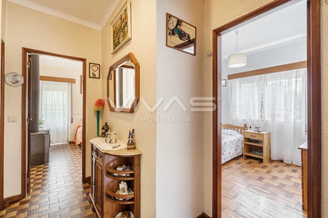 Moradia T4 para Venda em Crespos e Pousada Foto 22