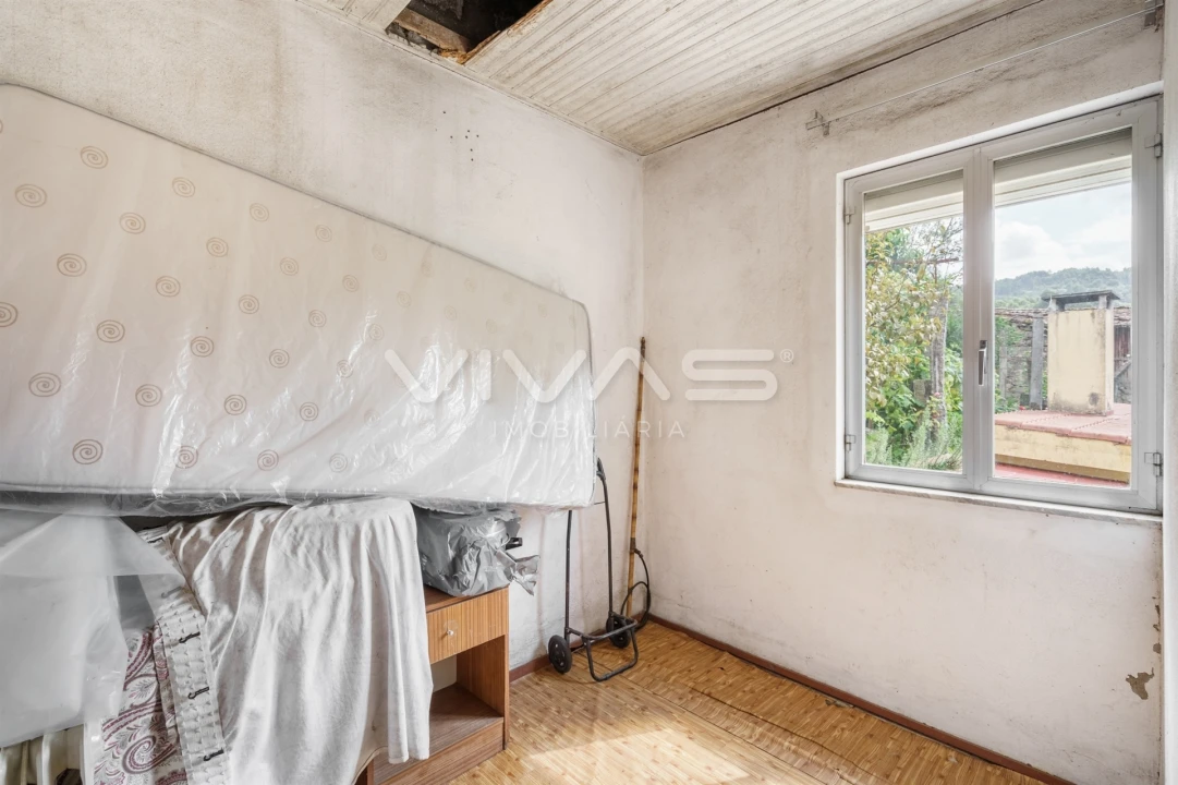 Moradia T4 para Venda em Crespos e Pousada Foto 26