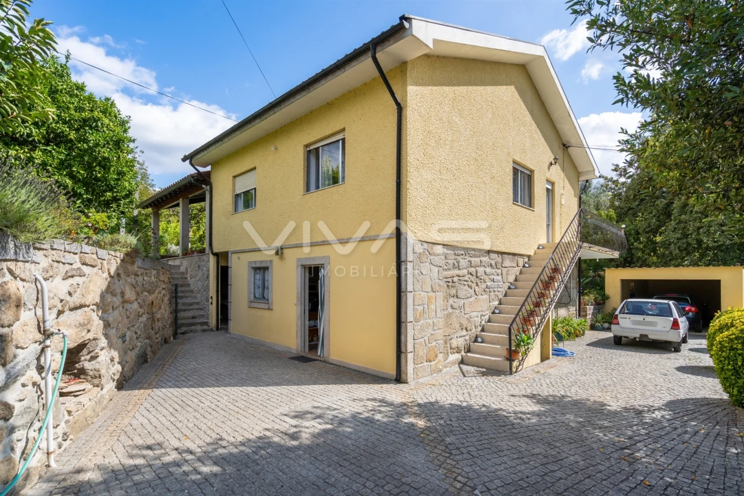 Moradia T4 para Venda em Crespos e Pousada Foto 48