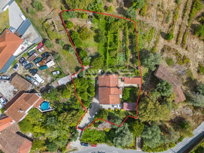 Moradia T4 para Venda em Crespos e Pousada Foto 54