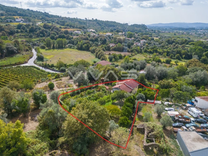 Moradia T4 para Venda em Crespos e Pousada Foto 56