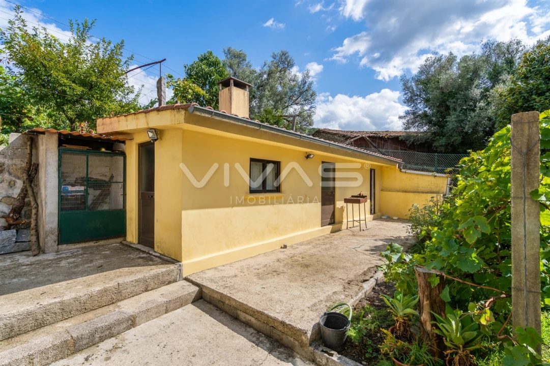 Moradia T4 para Venda em Crespos e Pousada Foto 35