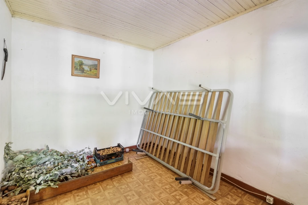 Moradia T4 para Venda em Crespos e Pousada Foto 27